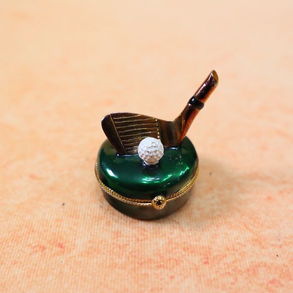 Golf trinket box small 1 inch round chest Golf Club Lidded Enameled Box - Picture 1 of 7